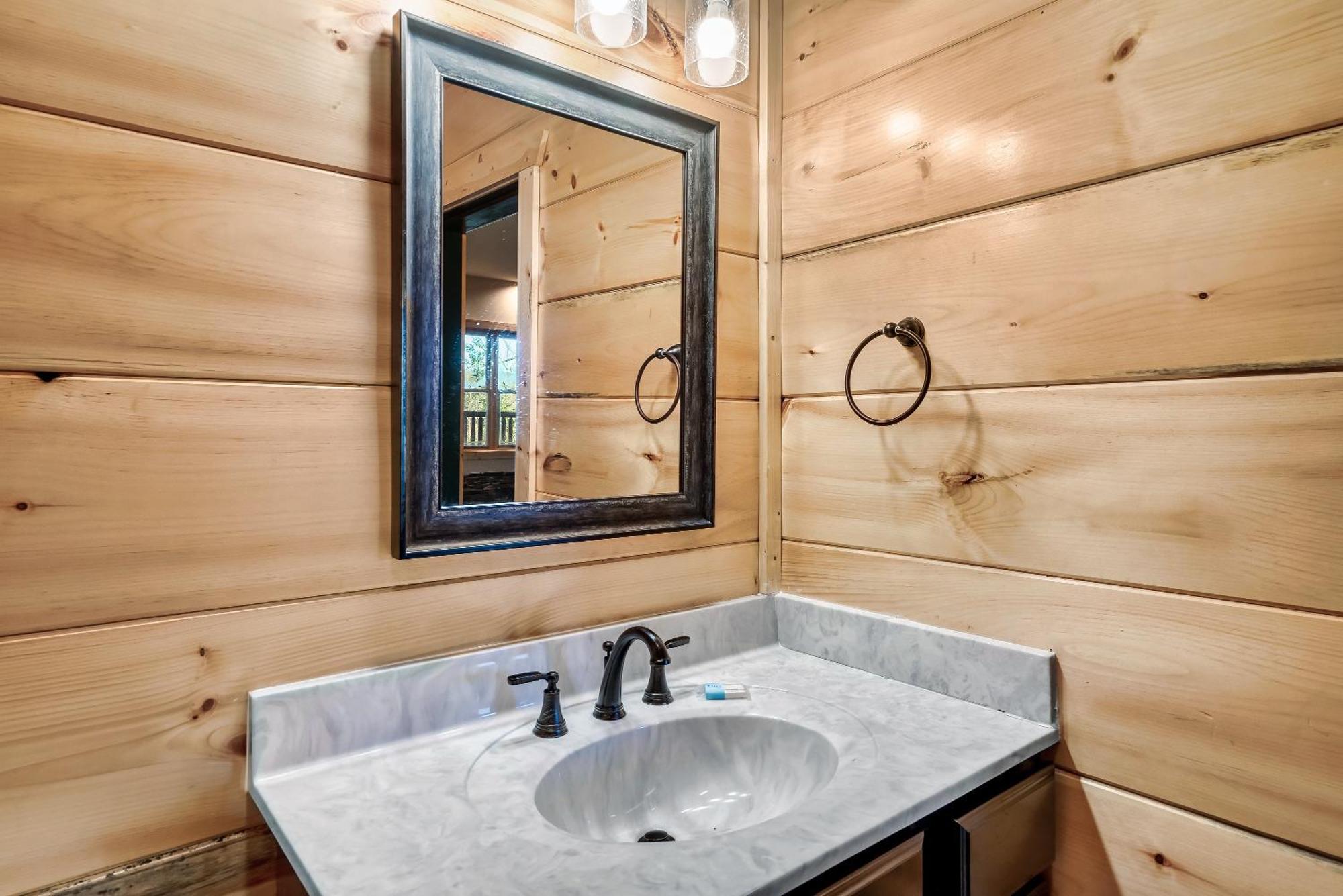 Full Equipped Cabin With A Pool And Game Room Smokies Views Gatlinburg Bagian luar foto
