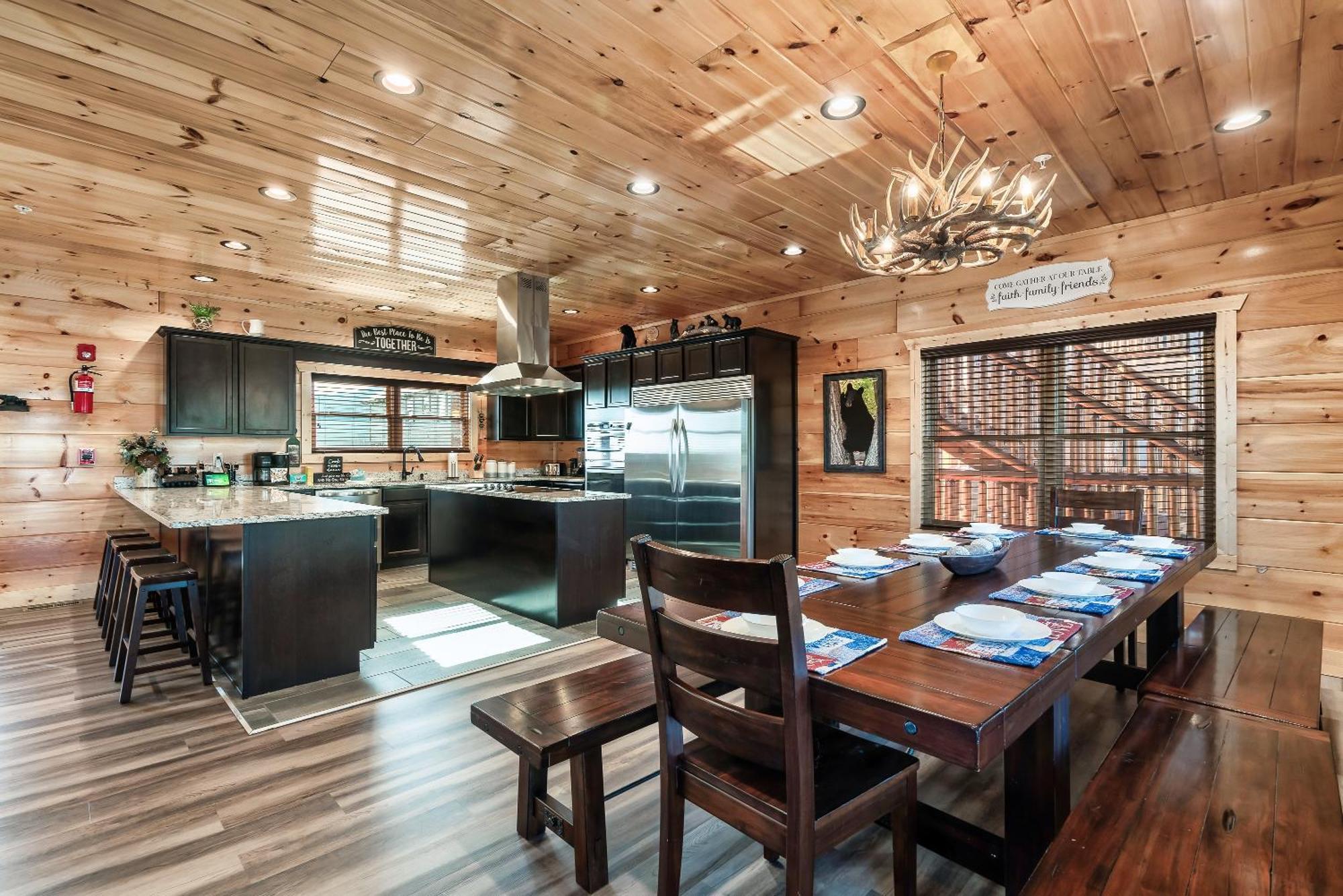 Full Equipped Cabin With A Pool And Game Room Smokies Views Gatlinburg Bagian luar foto
