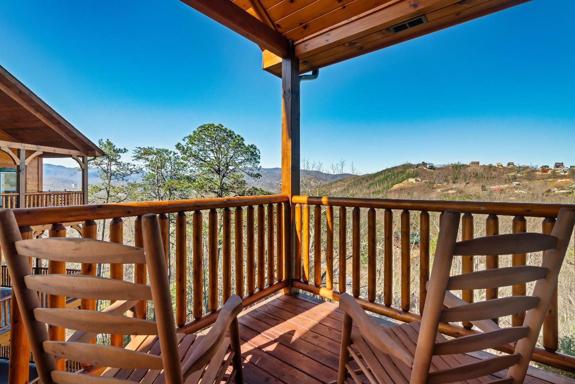 Full Equipped Cabin With A Pool And Game Room Smokies Views Gatlinburg Bagian luar foto