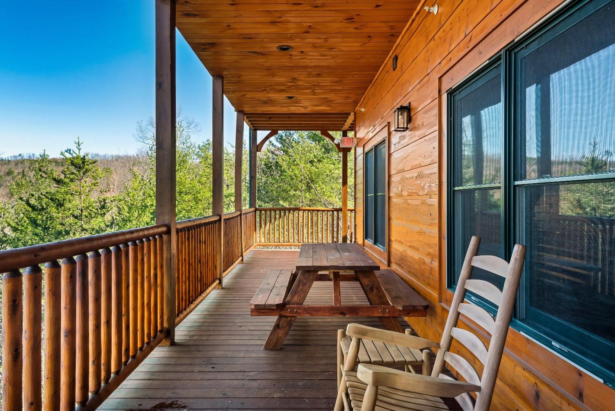 Full Equipped Cabin With A Pool And Game Room Smokies Views Gatlinburg Bagian luar foto