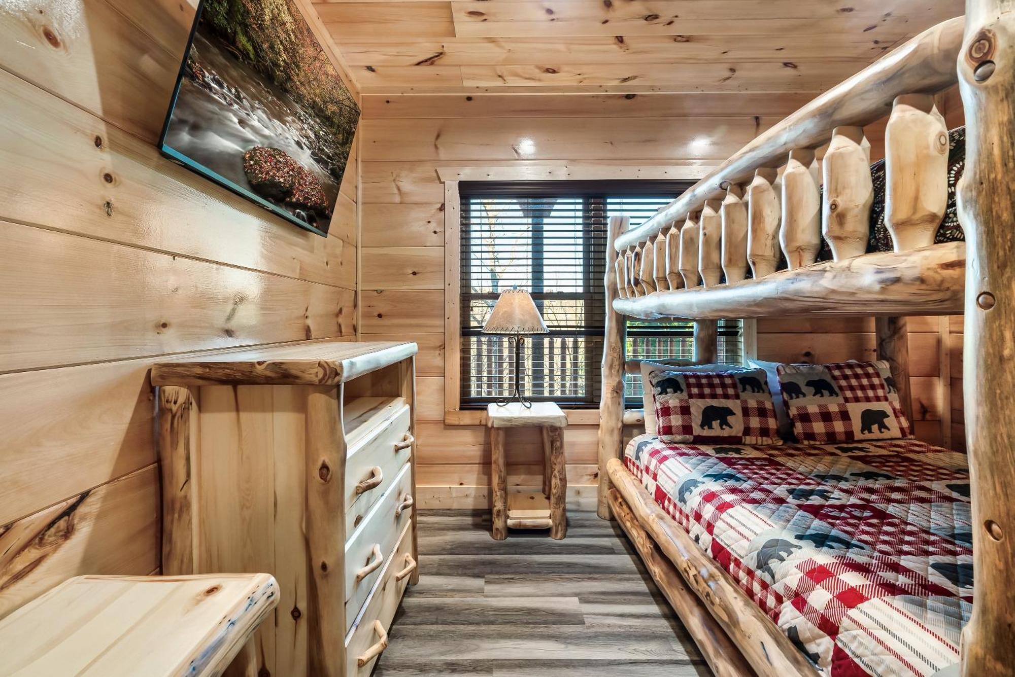 Full Equipped Cabin With A Pool And Game Room Smokies Views Gatlinburg Bagian luar foto