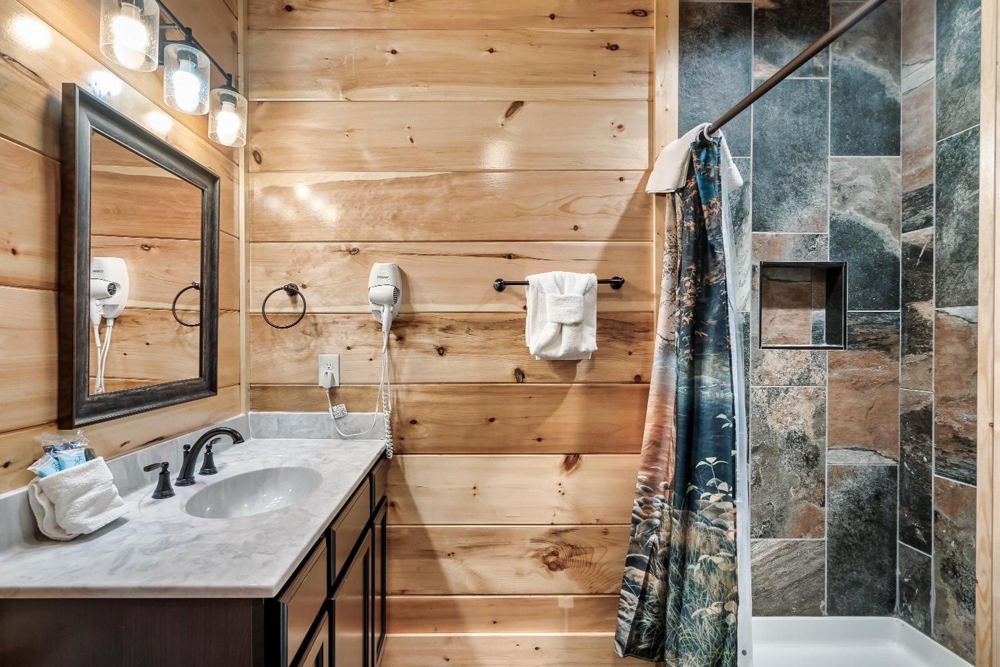 Full Equipped Cabin With A Pool And Game Room Smokies Views Gatlinburg Bagian luar foto