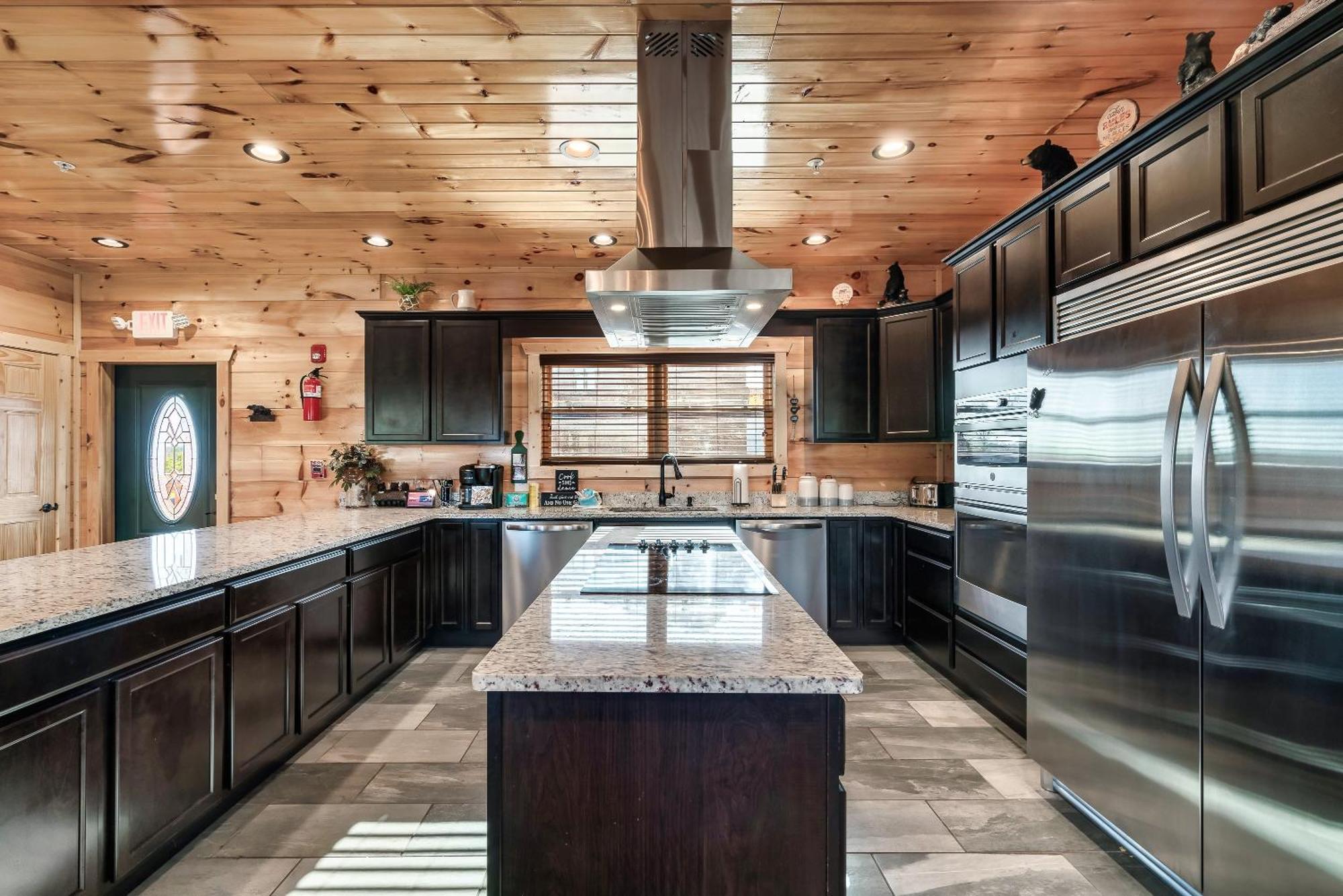 Full Equipped Cabin With A Pool And Game Room Smokies Views Gatlinburg Bagian luar foto