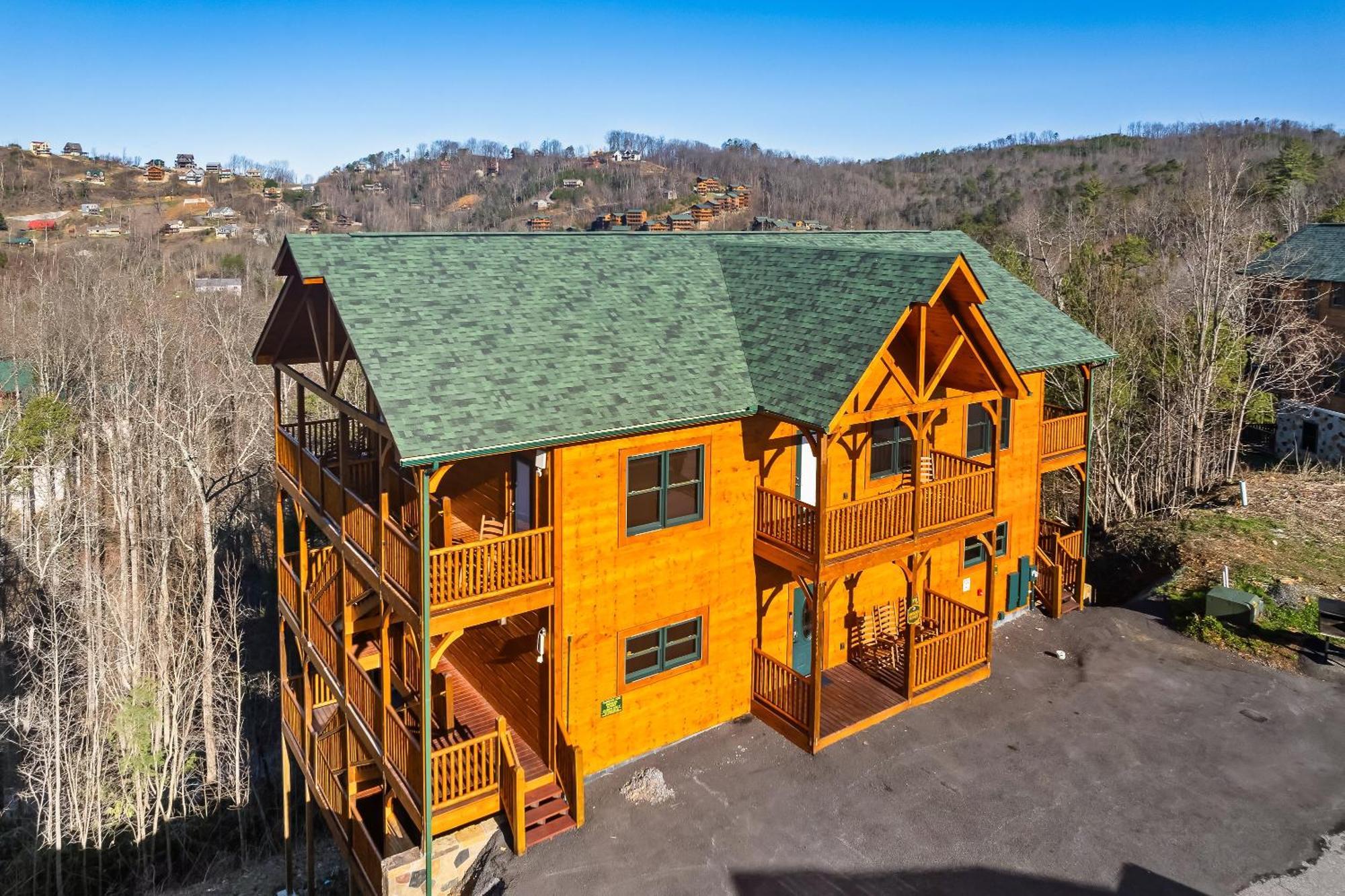 Full Equipped Cabin With A Pool And Game Room Smokies Views Gatlinburg Bagian luar foto