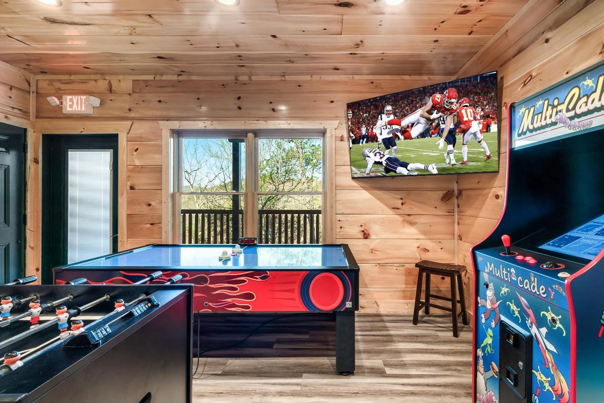 Full Equipped Cabin With A Pool And Game Room Smokies Views Gatlinburg Bagian luar foto